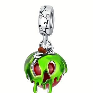 ✨ 925 ✨ Silver and Green Poison Apple Charm